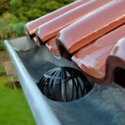 Dakgoot Bladvangers Tegen Verstopte Afvoerpijpen - Set Van 2 Stuks -EDIALUX Winkel dakgootbeschermers 1484066306 3 600