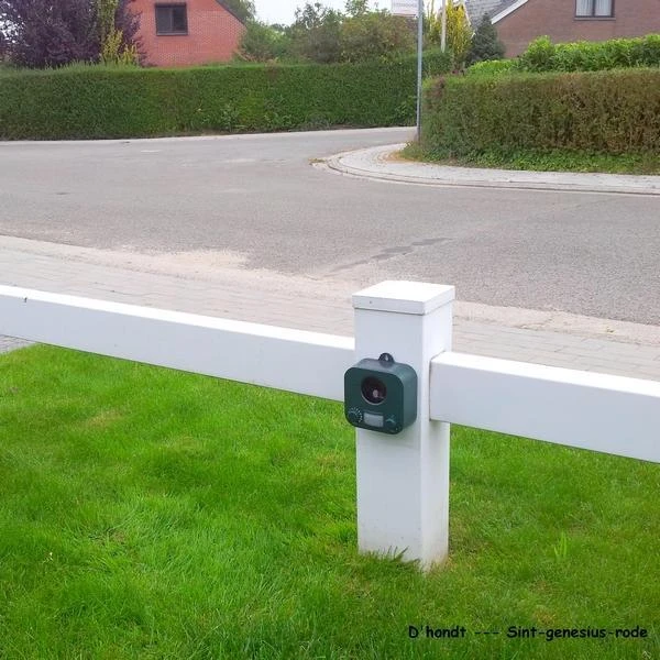 Verjager Katten, Honden, Konijnen,... Op Zonne-energie 2 Verjager Katten, Honden, Konijnen,... Op Zonne-energie - Afbeelding 2